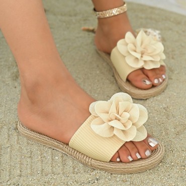 Breathable And Comfortable Flip Flops Make Your Feet