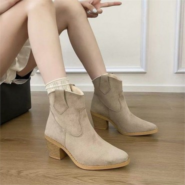 Womens Fashionable Retro Bootie With A Sock-Like Cuff
