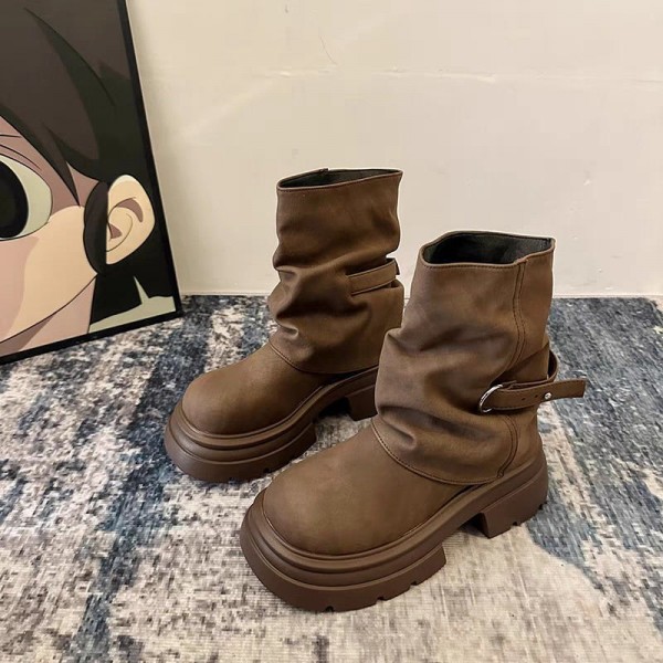 Women's Fashionable Retro Round-Toe Chunky-Soled Dr Martens Boots